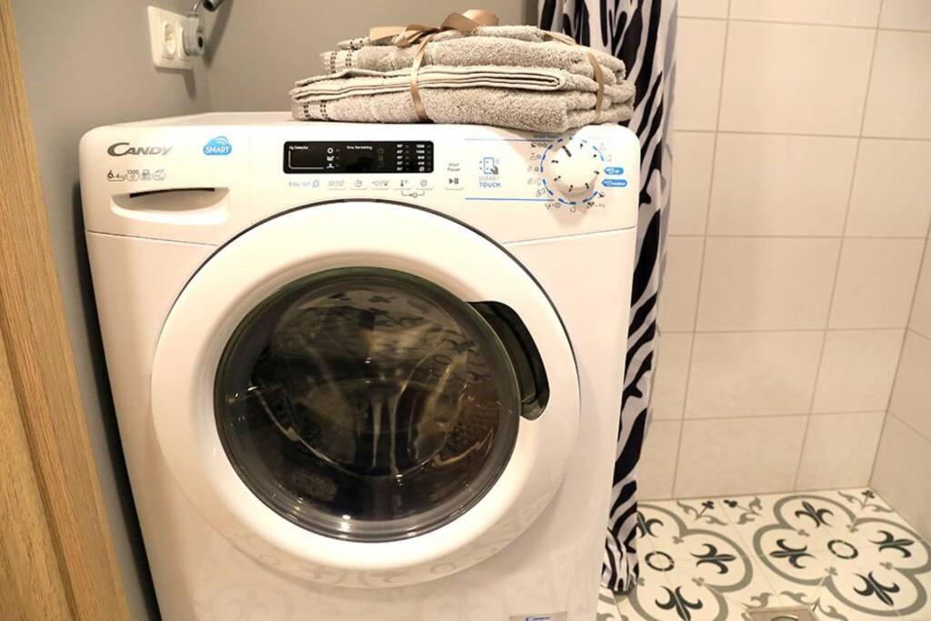 Bright Apartment,For 1-4,Near Old Town Βίλνιους Εξωτερικό φωτογραφία