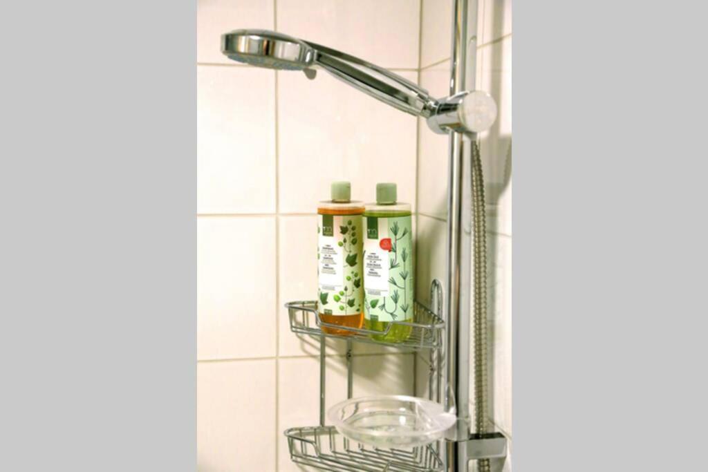Bright Apartment,For 1-4,Near Old Town Βίλνιους Εξωτερικό φωτογραφία